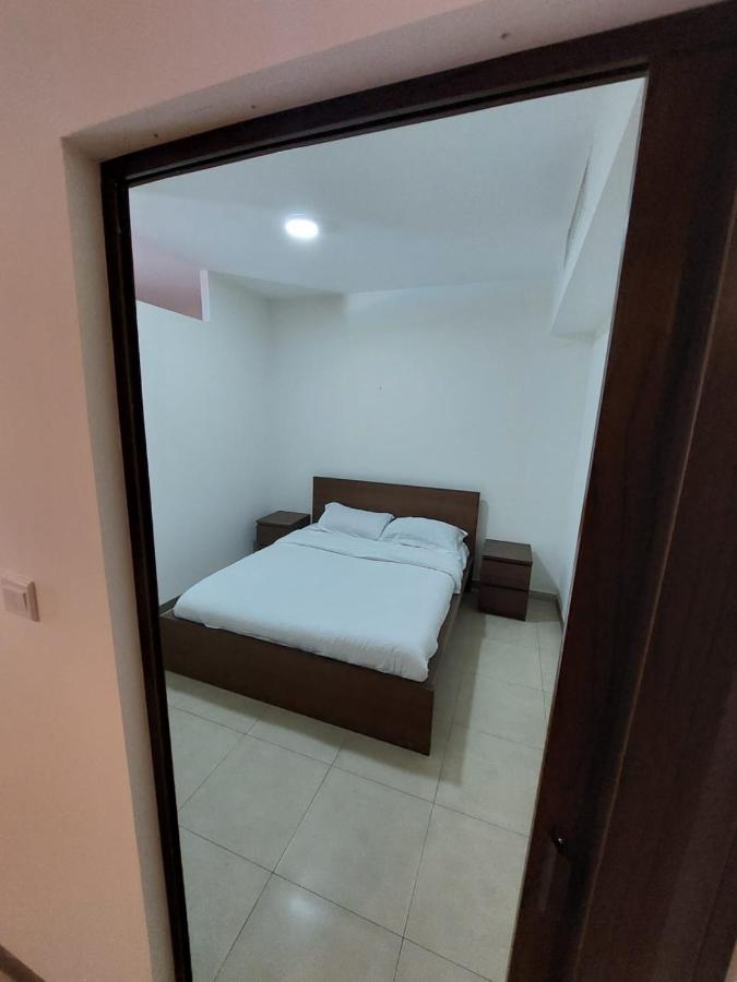 Ground Floor Apartment By Circular Pool In Talabay Aqaba Exterior photo