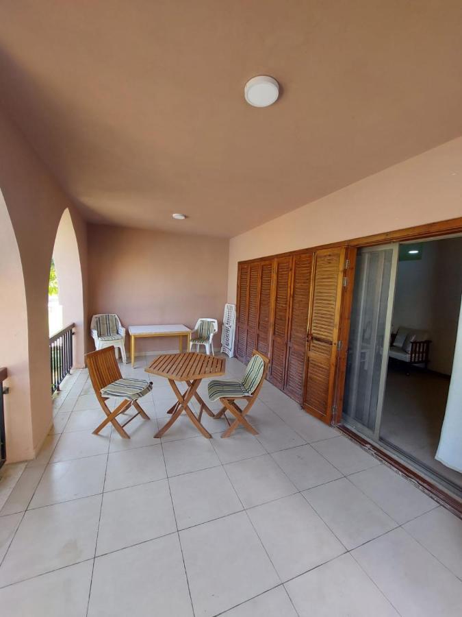 Ground Floor Apartment By Circular Pool In Talabay Aqaba Exterior photo