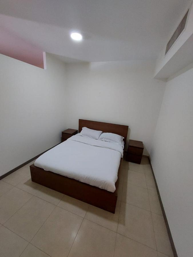 Ground Floor Apartment By Circular Pool In Talabay Aqaba Exterior photo