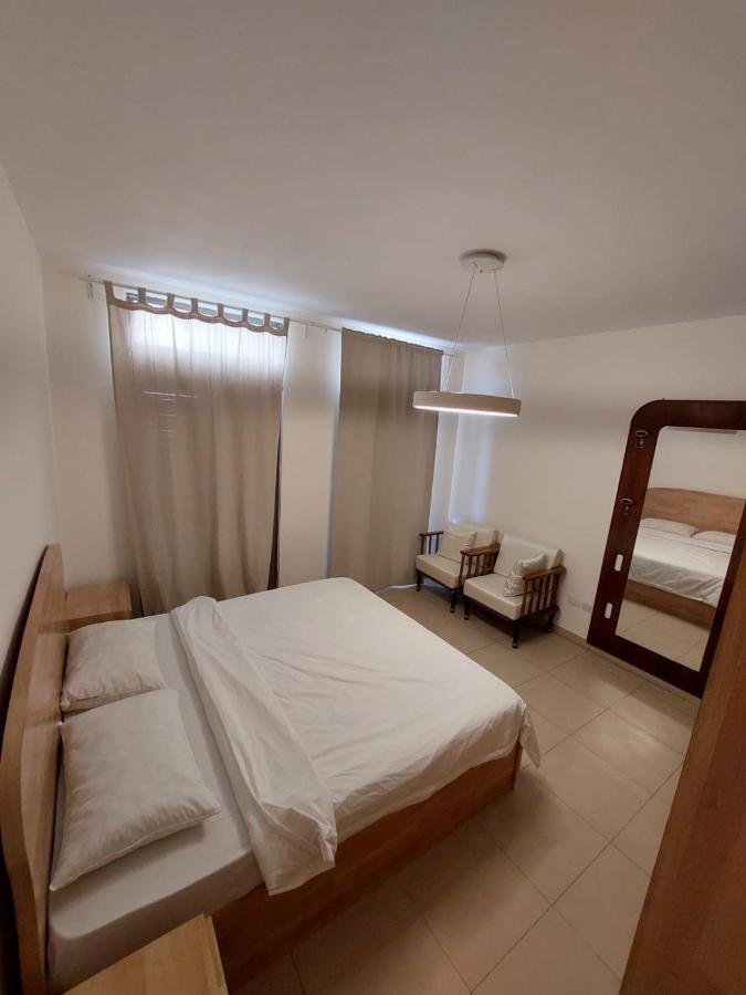 Ground Floor Apartment By Circular Pool In Talabay Aqaba Exterior photo