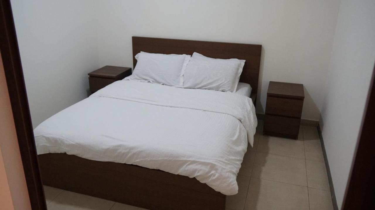 Ground Floor Apartment By Circular Pool In Talabay Aqaba Exterior photo